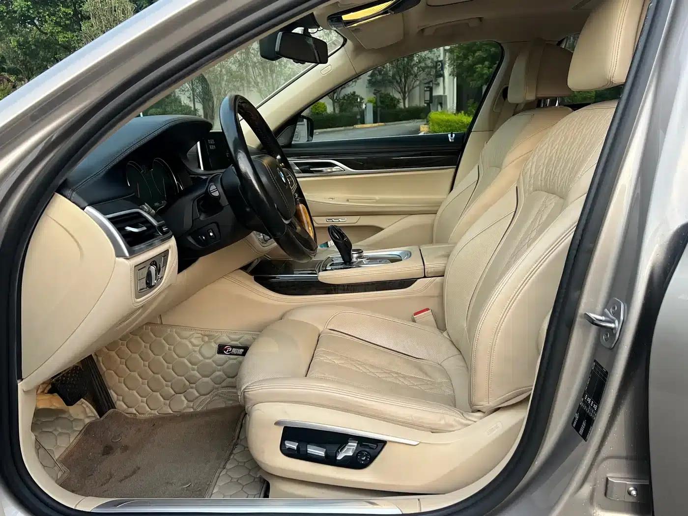 2016 BMW 7 Series 730Li Luxury — миниатюра 9