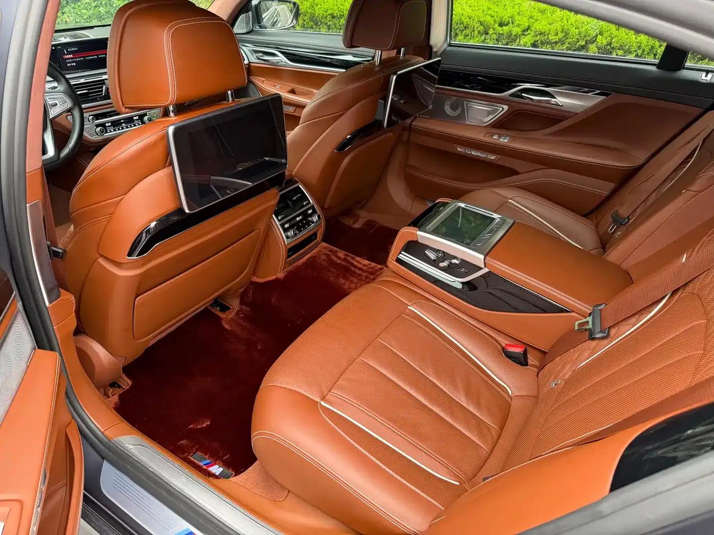 2018 BMW 7 Series 740Li xDrive Luxury M Sport Package — миниатюра 5