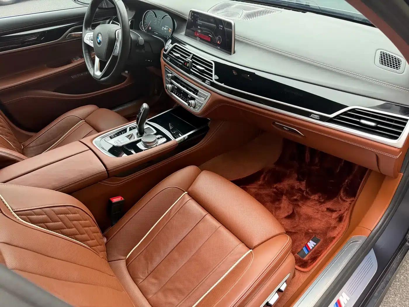 2018 BMW 7 Series 740Li xDrive Luxury M Sport Package — миниатюра 6