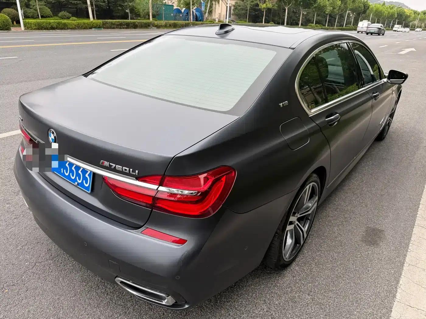 2018 BMW 7 Series 740Li xDrive Luxury M Sport Package — миниатюра 9