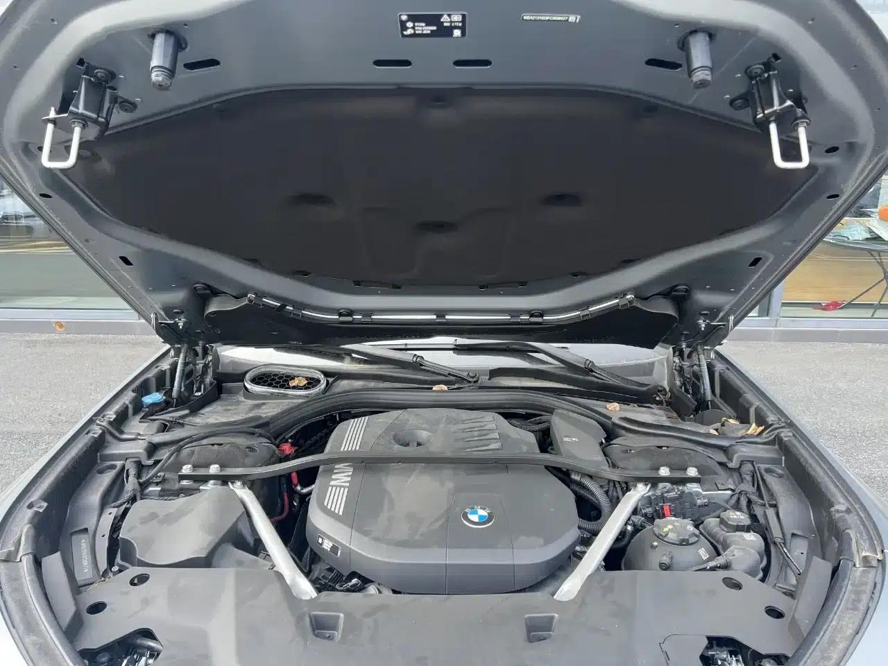 2023 BMW 7 Series 740Li Luxury M Sport Package — миниатюра 14