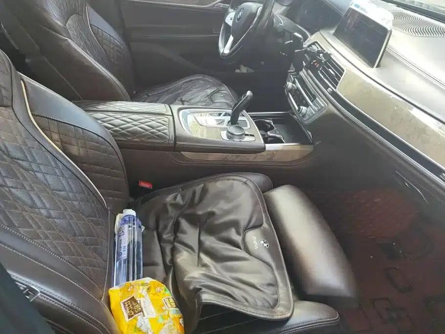 2021 BMW 7 Series 740Li Leading Luxury Package — миниатюра 8