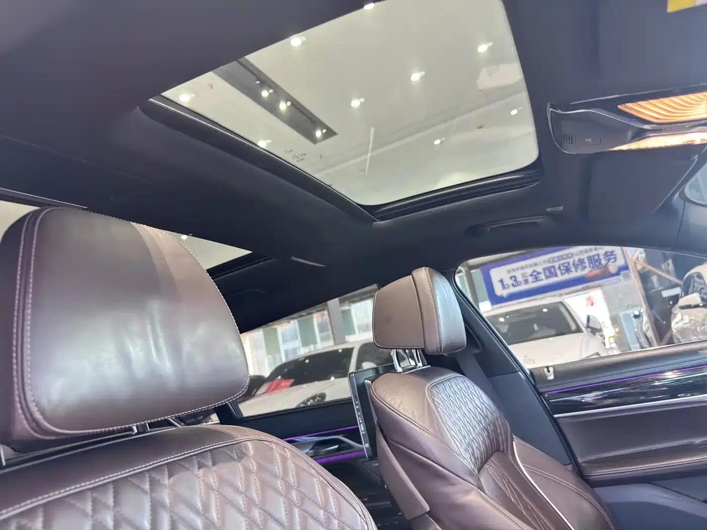 2021 BMW 7 Series 730Li M Sport Package — миниатюра 14