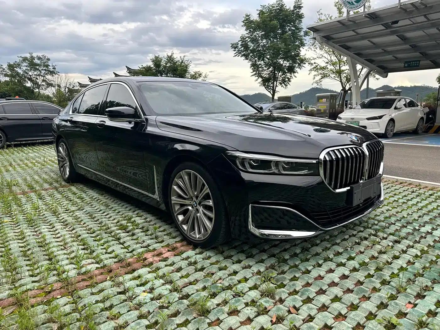 2021 BMW 7 Series 740Li Leading Luxury Package — миниатюра 2