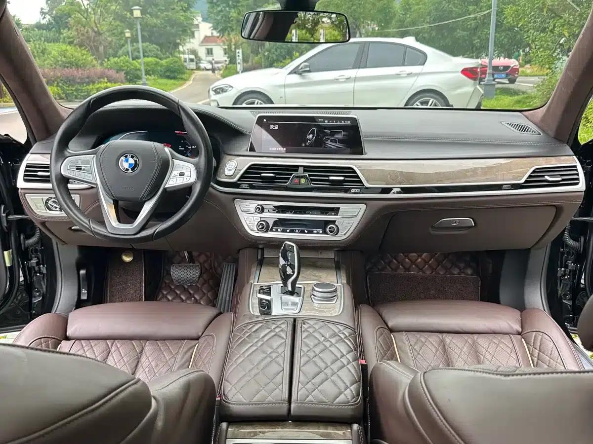 2021 BMW 7 Series 740Li Leading Luxury Package — миниатюра 11