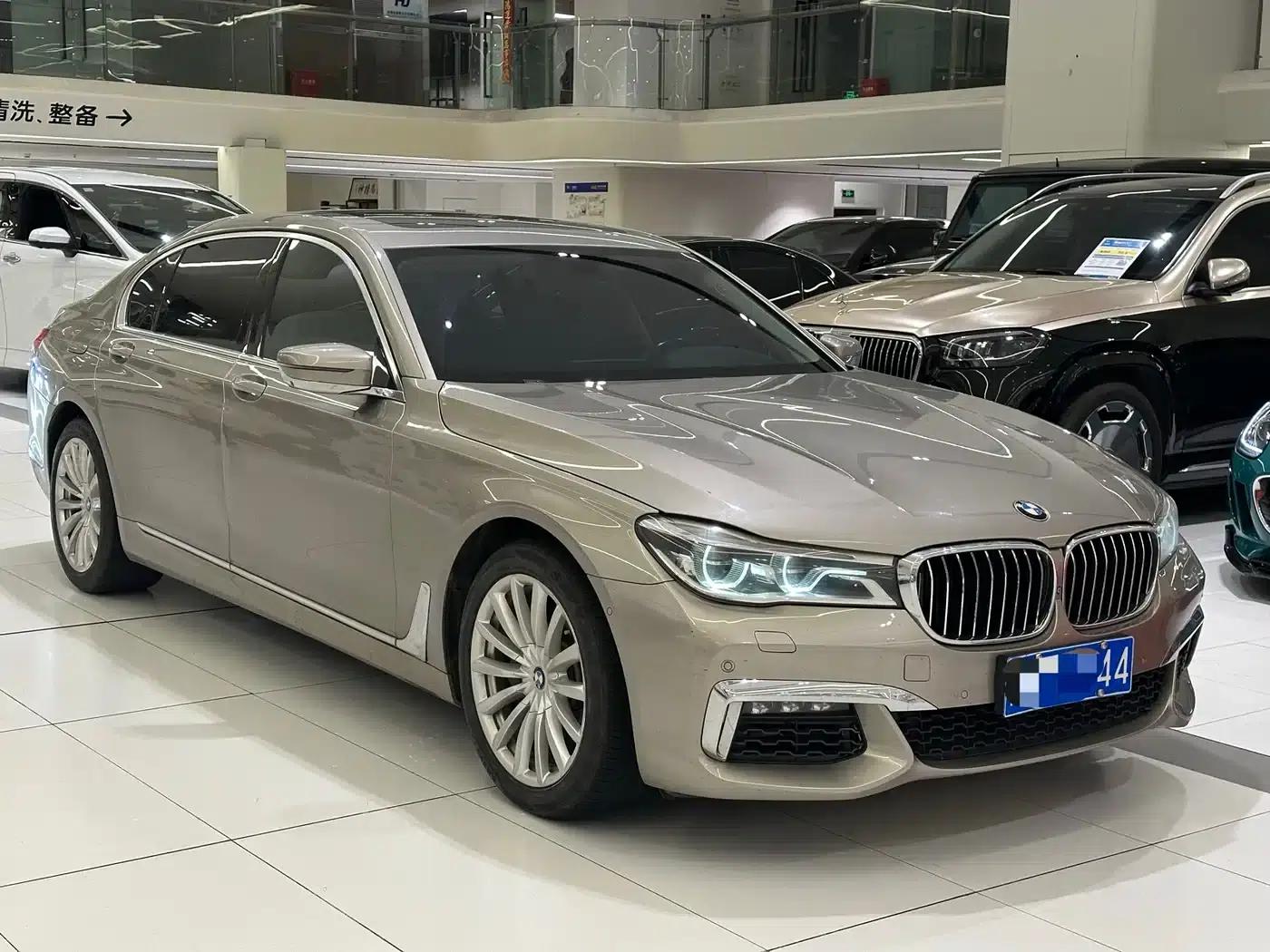 2016 BMW 7 Series 740Li Leading Edition — миниатюра 2