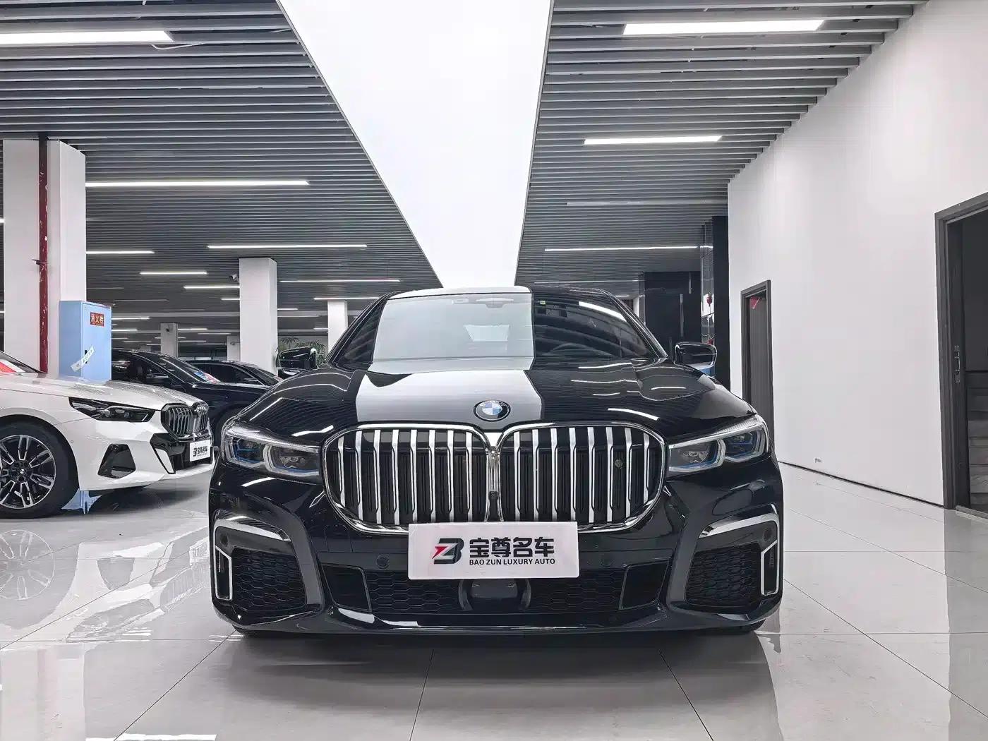 2019 BMW 7 Series 750Li xDrive V8 M Sport Package — миниатюра 2