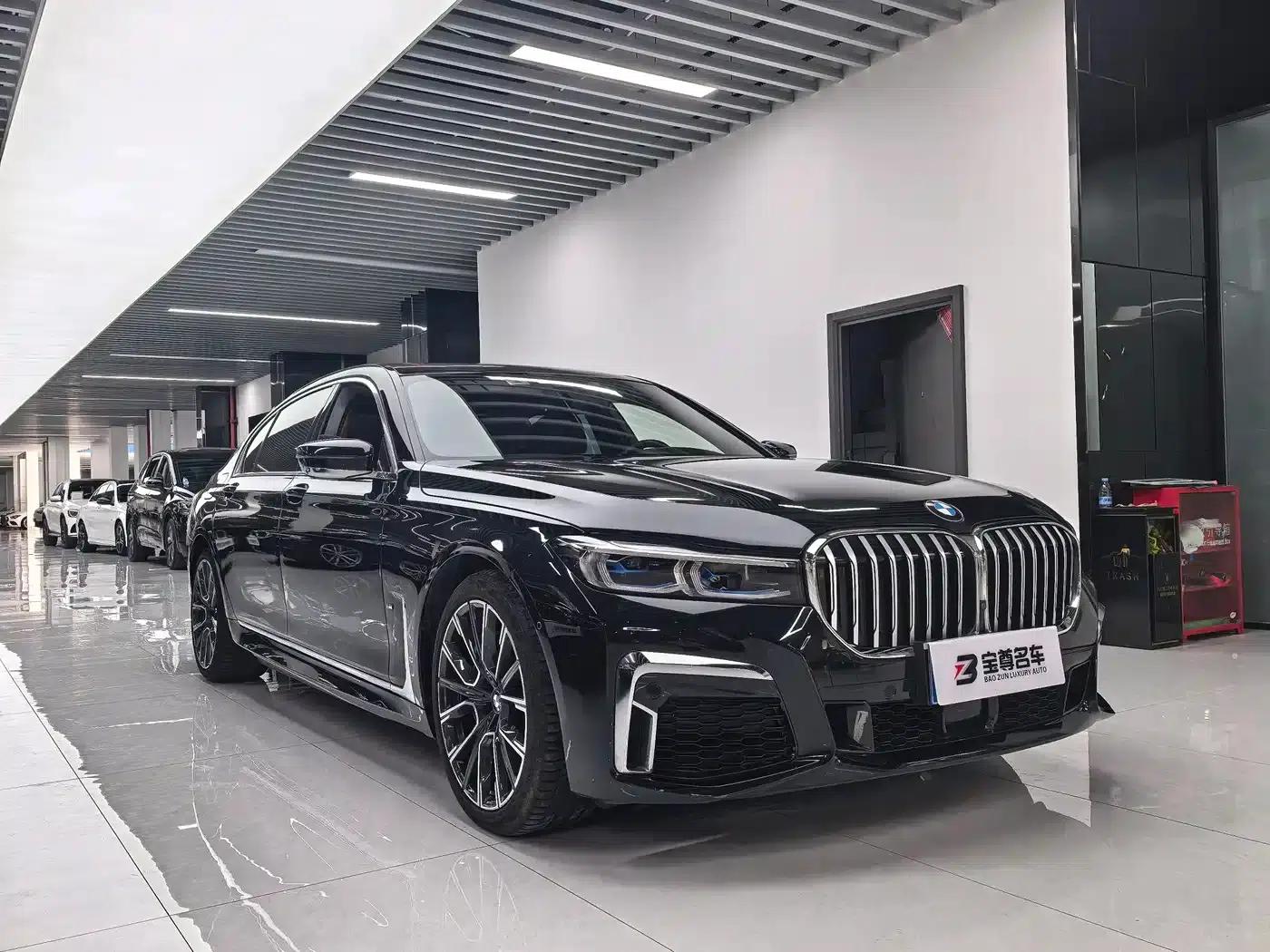 2019 BMW 7 Series 750Li xDrive V8 M Sport Package — миниатюра 3