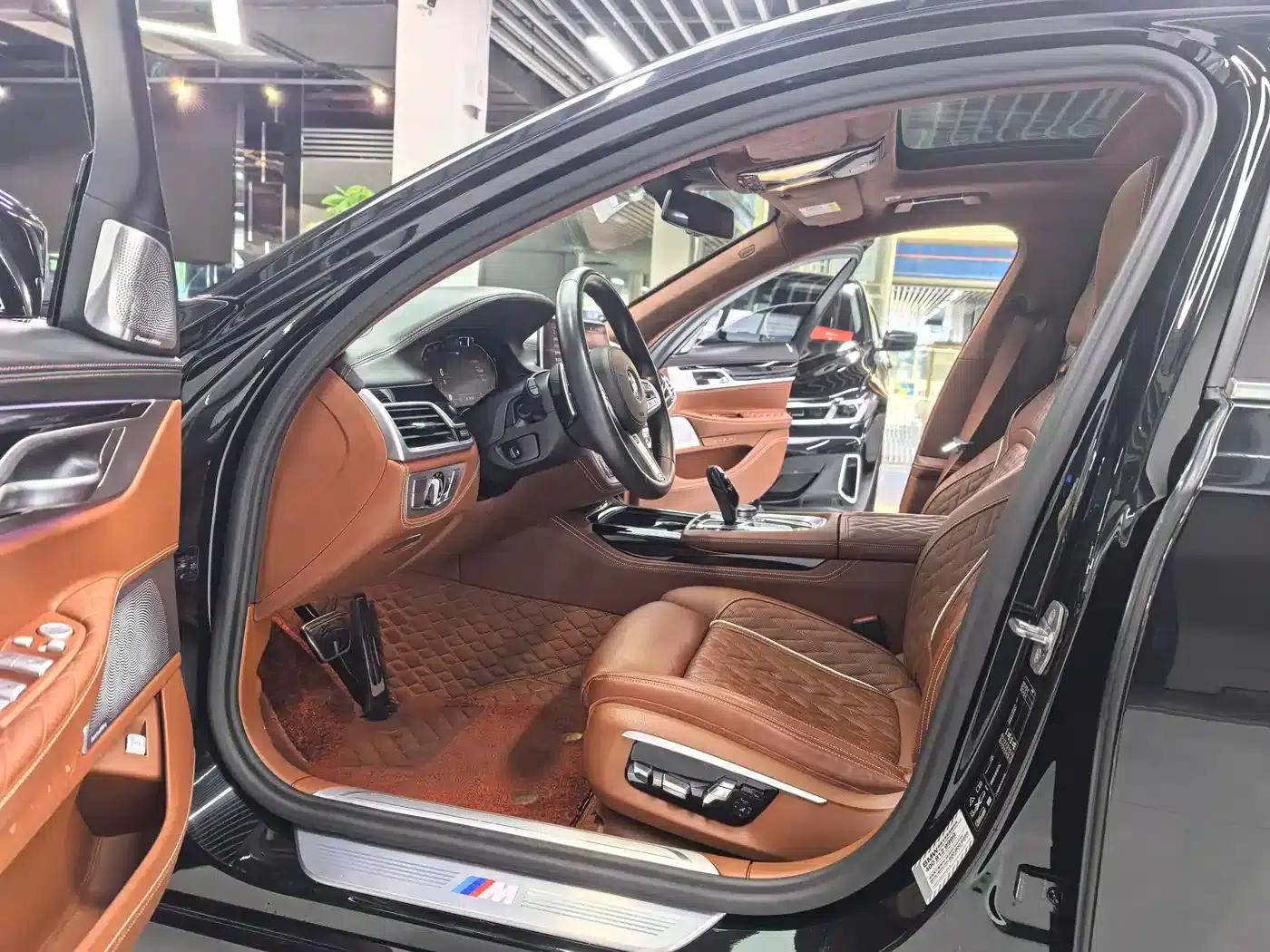 2019 BMW 7 Series 750Li xDrive V8 M Sport Package — миниатюра 7