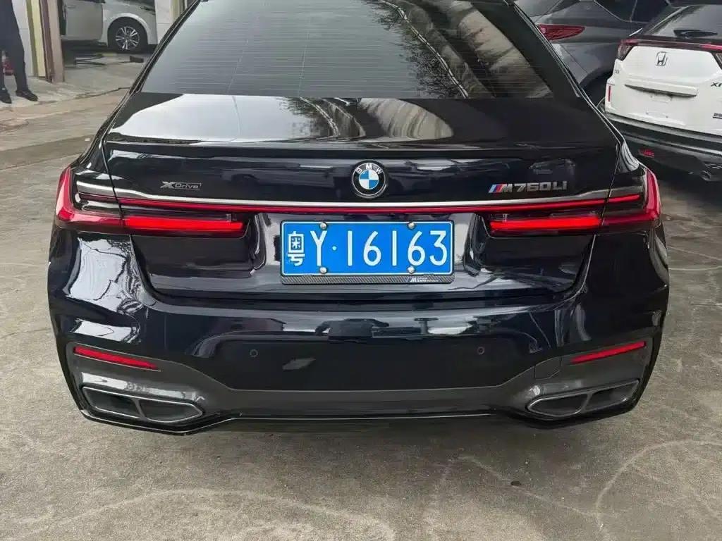 2019 BMW 7 Series M760Li xDrive V12 Sport Package — миниатюра 9