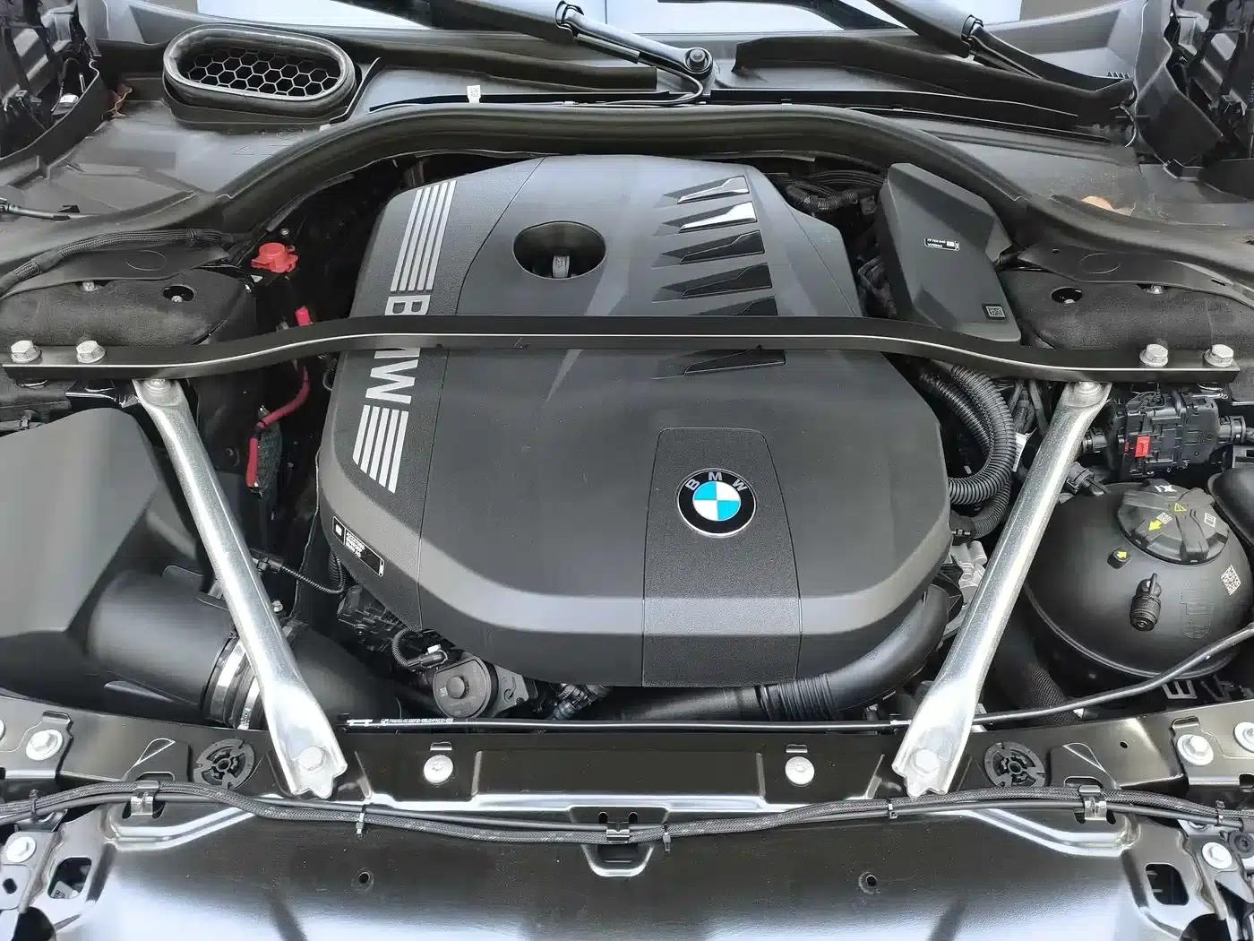 2023 BMW 7 Series 735Li M Sport Package — миниатюра 13