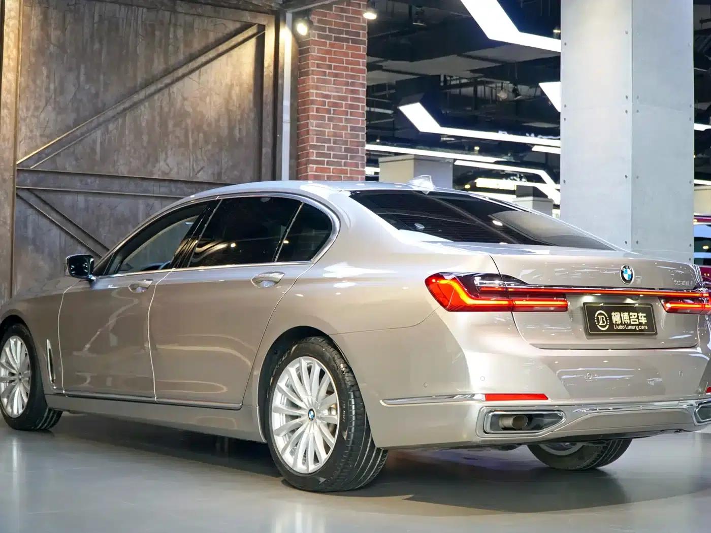 2021 BMW 7 Series 730Li Luxury Package — миниатюра 4