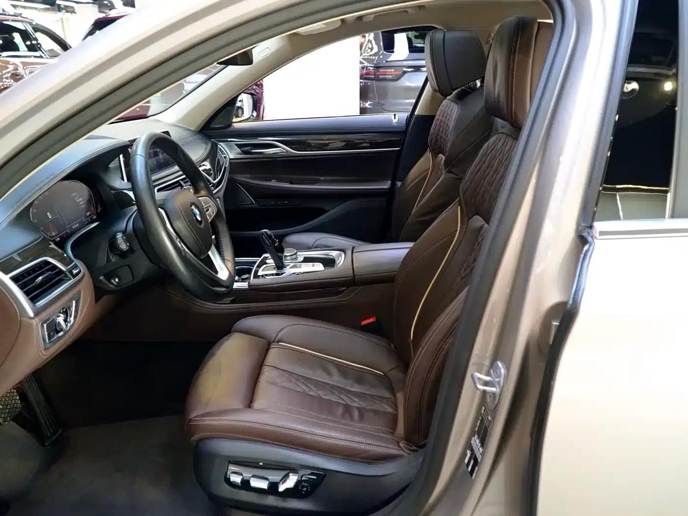2021 BMW 7 Series 730Li Luxury Package — миниатюра 8
