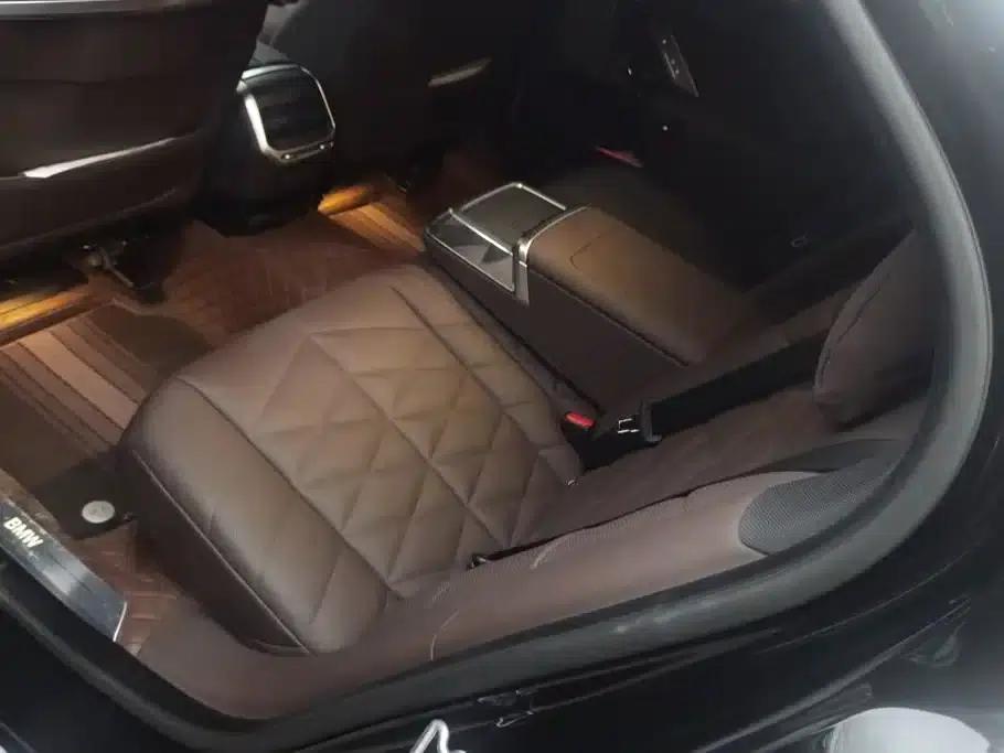 2023 BMW 7 Series 740Li Leading Luxury Package — миниатюра 11