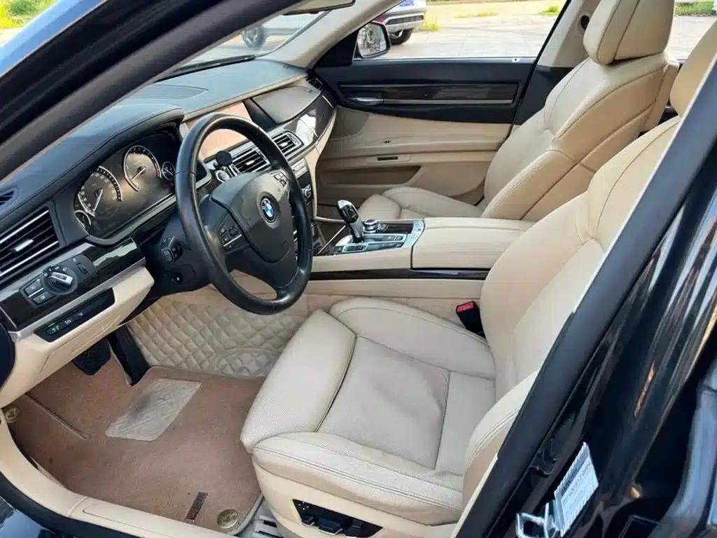 BMW 7 Series 2009 750Li Leading Edition — миниатюра 7