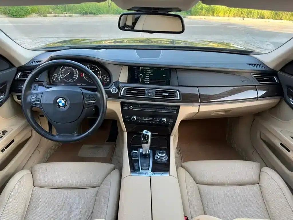 BMW 7 Series 2009 750Li Leading Edition — миниатюра 9