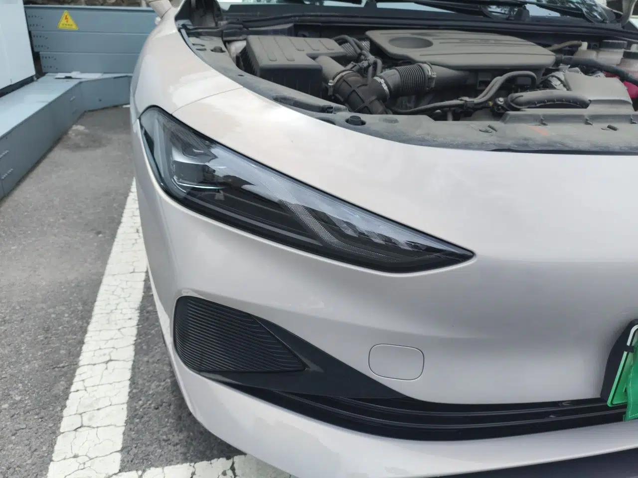 Roewe D7 2025 DMH 125km World Champion Edition — миниатюра 7