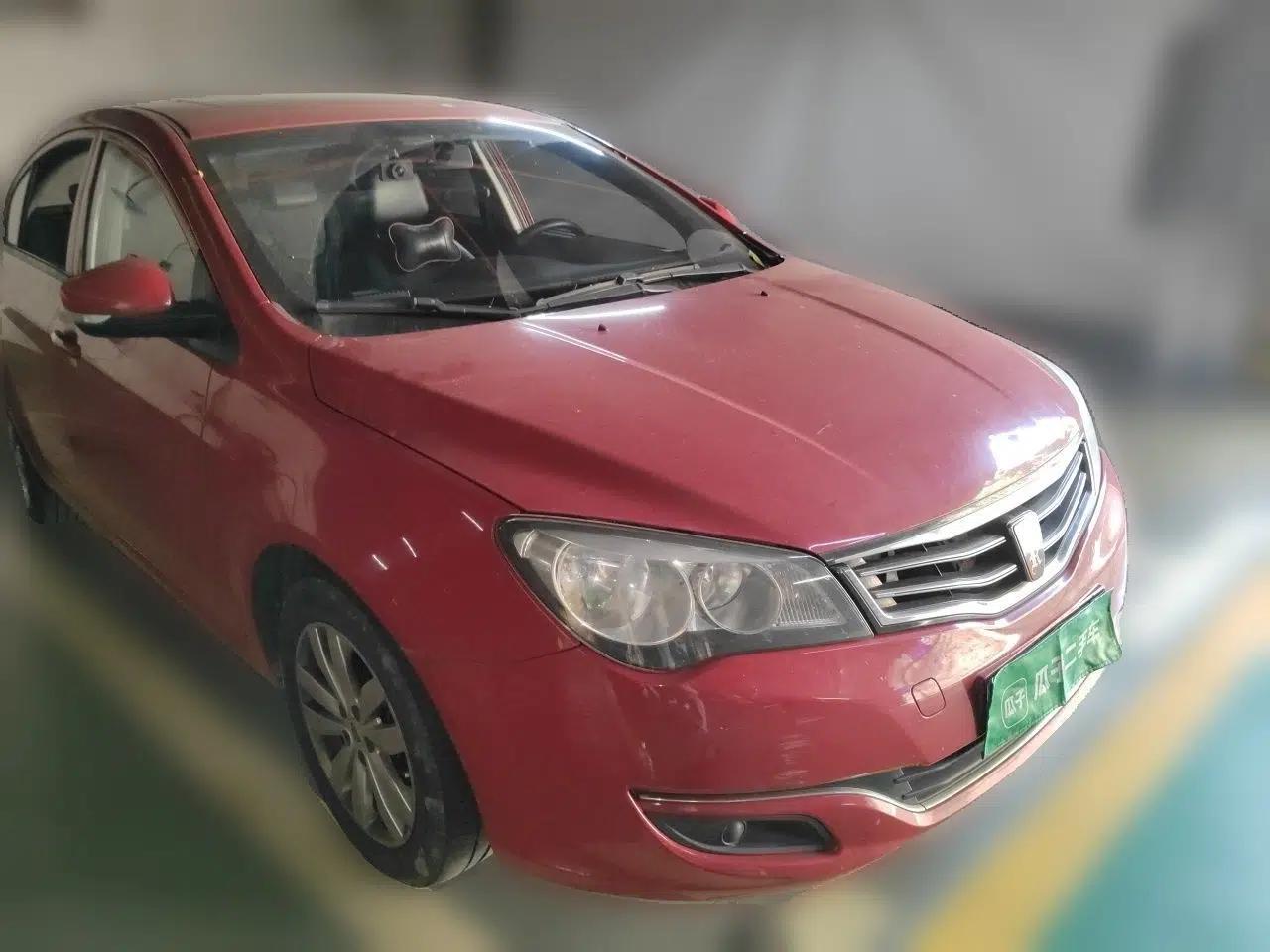 Roewe 350 2015 1.5L Automatic Luxury Sunroof Edition — миниатюра 3