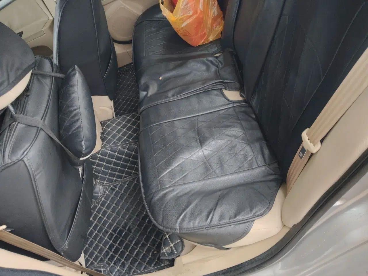 Roewe 350 2011 350S 1.5L Automatic Xunda Edition — миниатюра 17