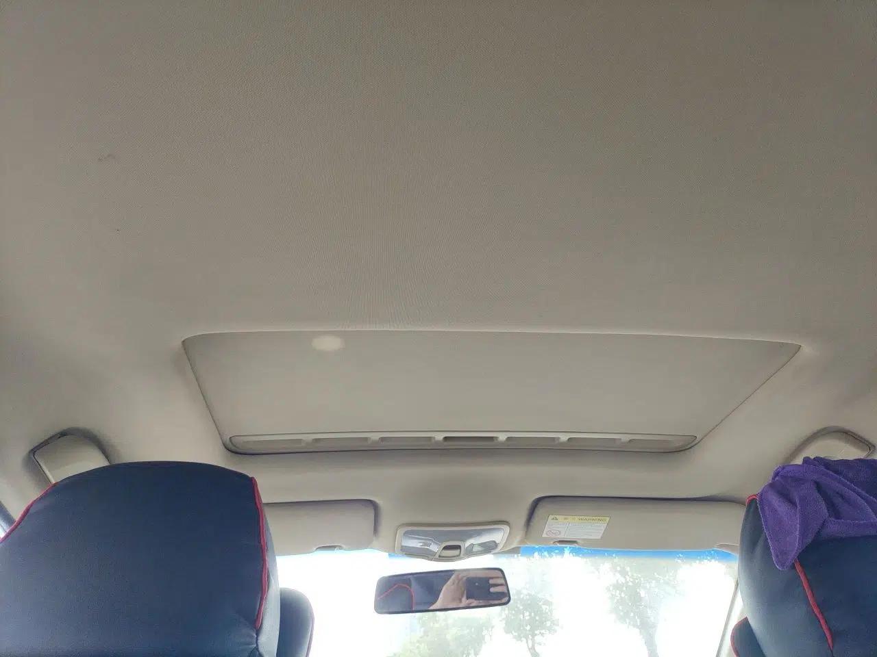 Roewe 350 2015 1.5L Automatic Luxury Sunroof Edition — миниатюра 18