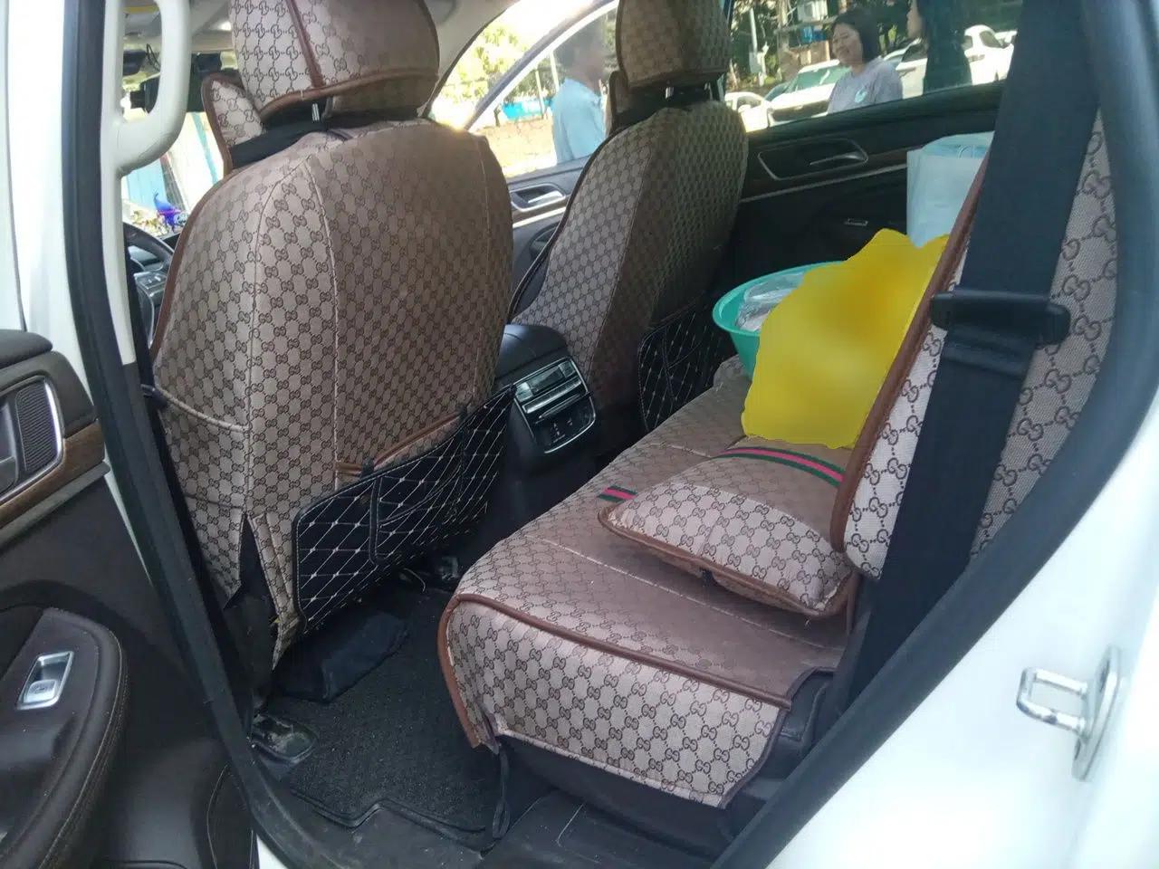 Roewe RX8 2019 30T Smart Connectivity Four-Wheel Drive Supreme Flagship Edition — миниатюра 17