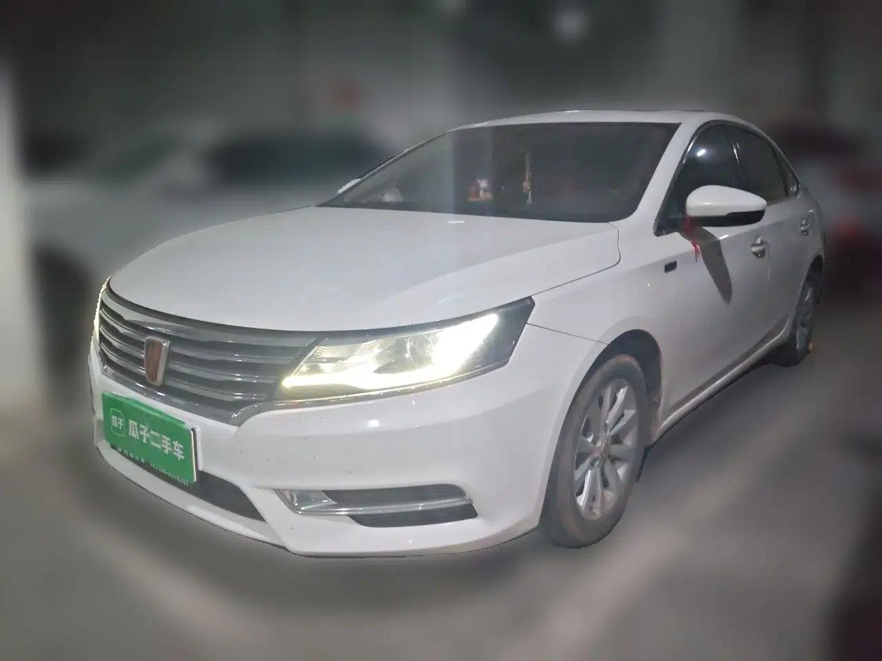 Roewe i6 2017 20T Automatic Internet Smart Edition — миниатюра 1