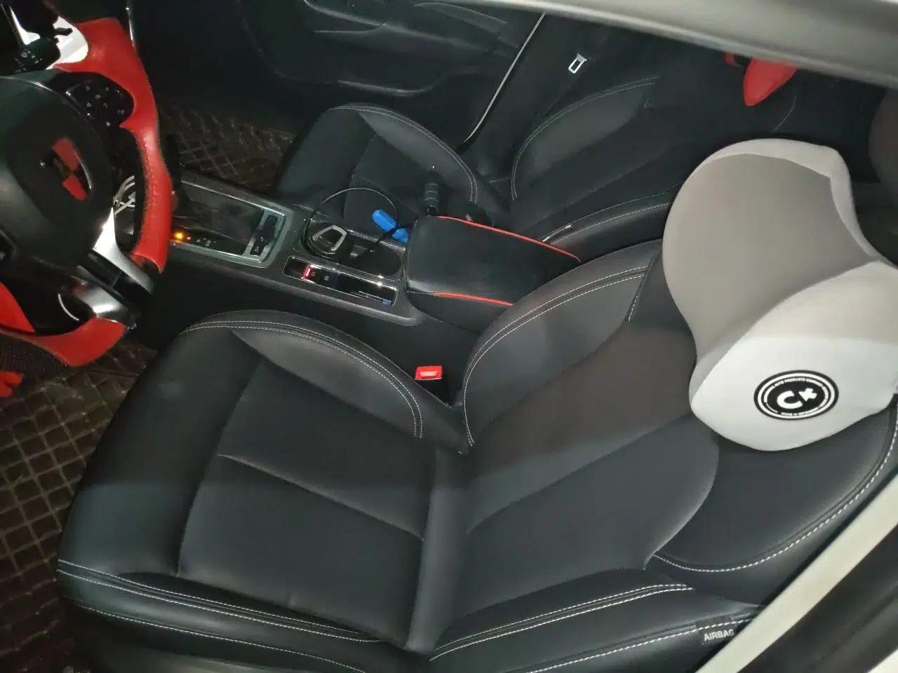 Roewe i6 2017 20T Automatic Internet Smart Edition — миниатюра 12