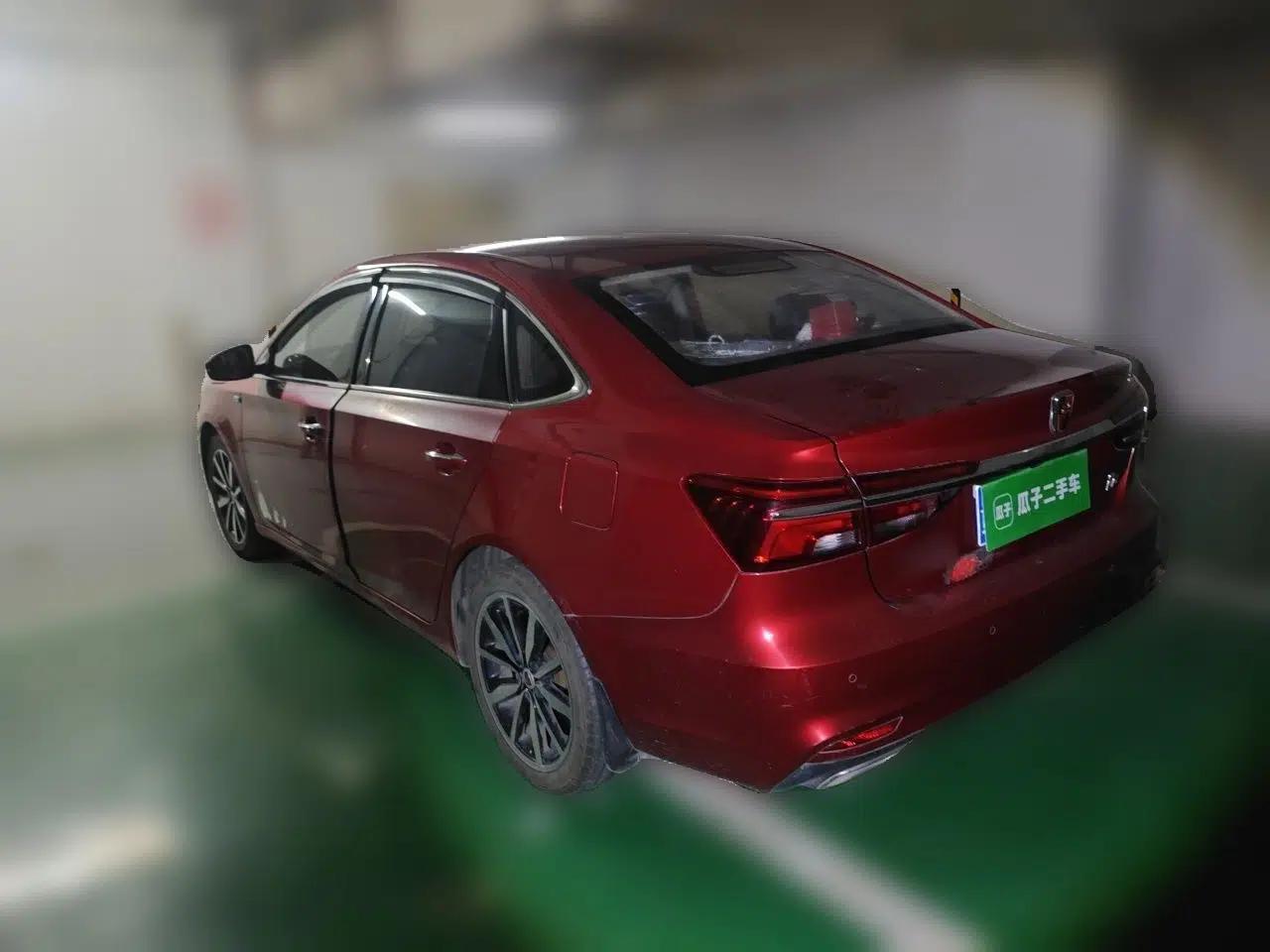 Roewe i6 2017 20T Automatic Internet ZhiZun Edition — миниатюра 4