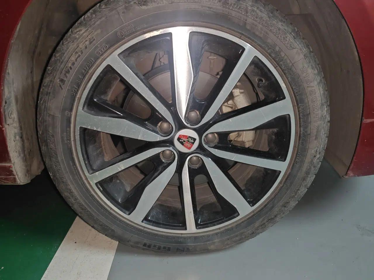 Roewe i6 2017 20T Automatic Internet ZhiZun Edition — миниатюра 8
