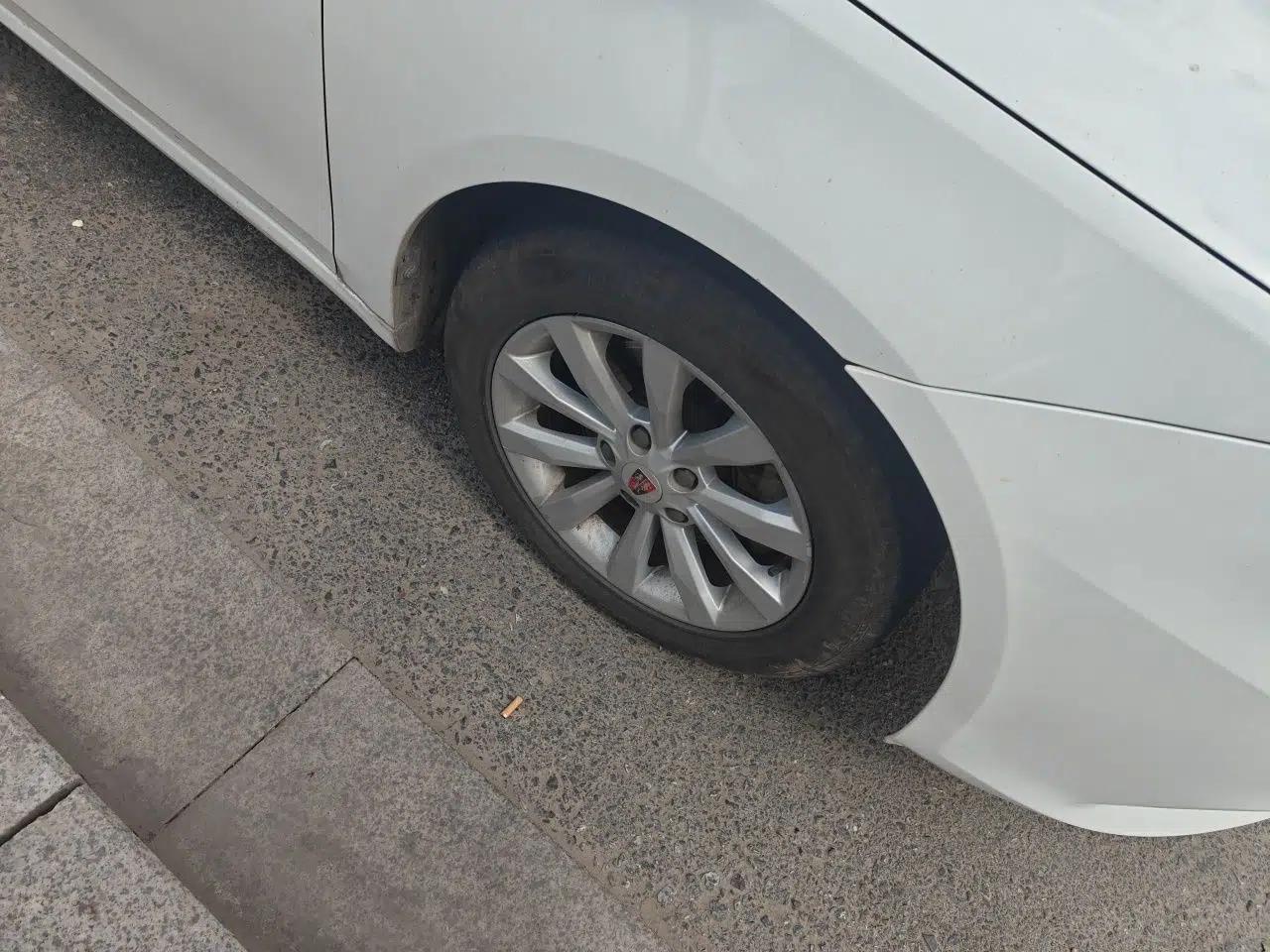 Roewe i6 2017 20T Automatic Flagship Edition — миниатюра 8