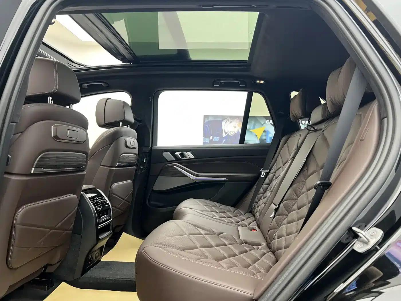 2023 BMW X5 xDrive 40Li M Sport Shadow Edition — миниатюра 6