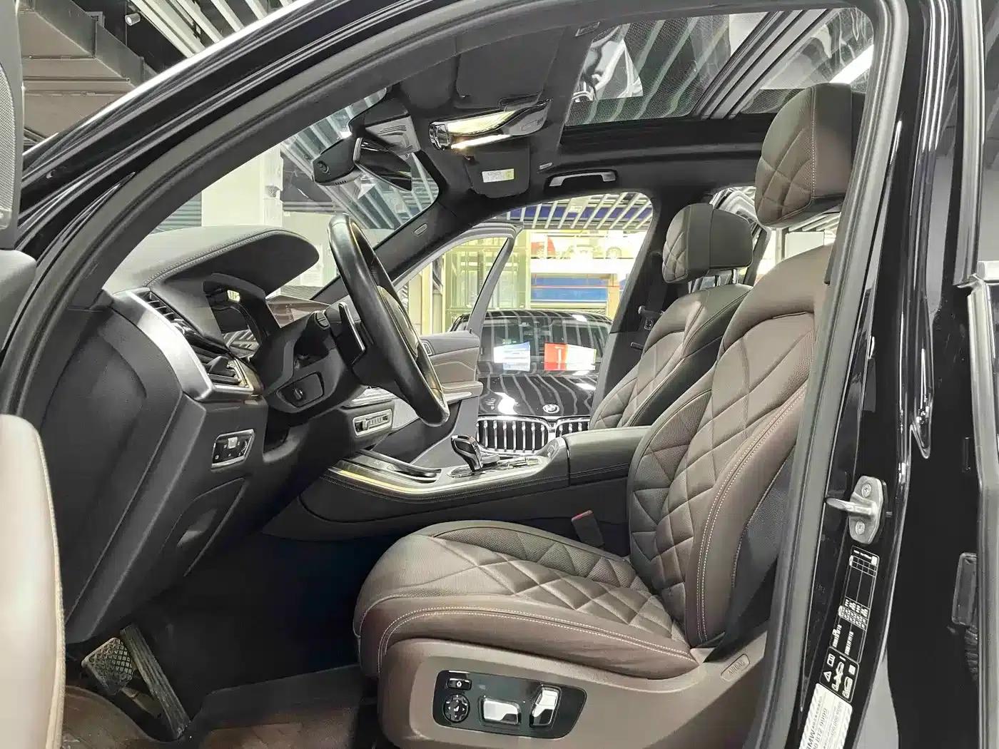 BMW X5 2022 Facelift xDrive 40Li M Sport Package — миниатюра 7