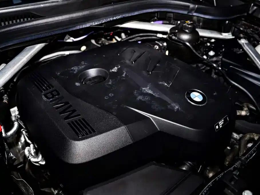 BMW X5 2023 xDrive 30Li M Sport Shadow Edition — миниатюра 13