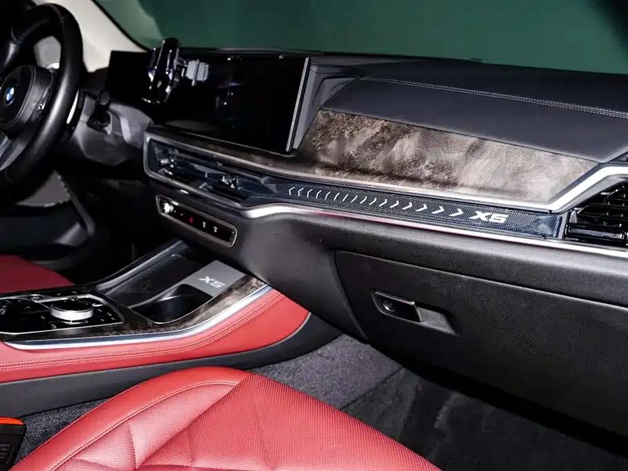 BMW X5 2023 xDrive 30Li M Sport Shadow Edition — миниатюра 20