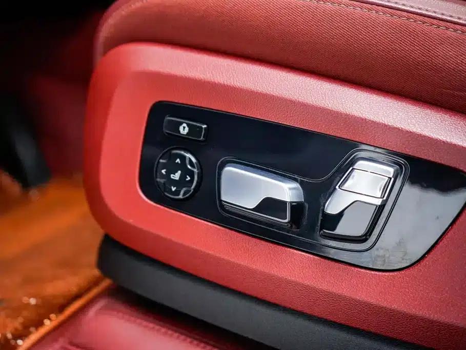 BMW X5 2022 xDrive 40Li M Sport Package — миниатюра 18