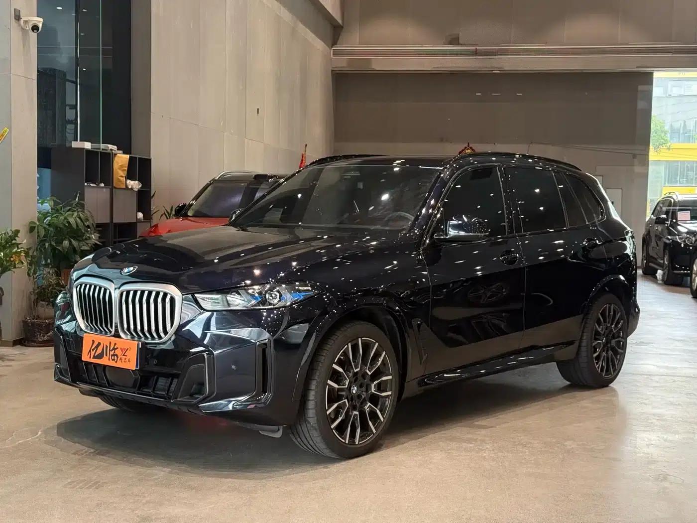 2023 BMW X5 xDrive 40Li M Sport Shadow Edition — миниатюра 1