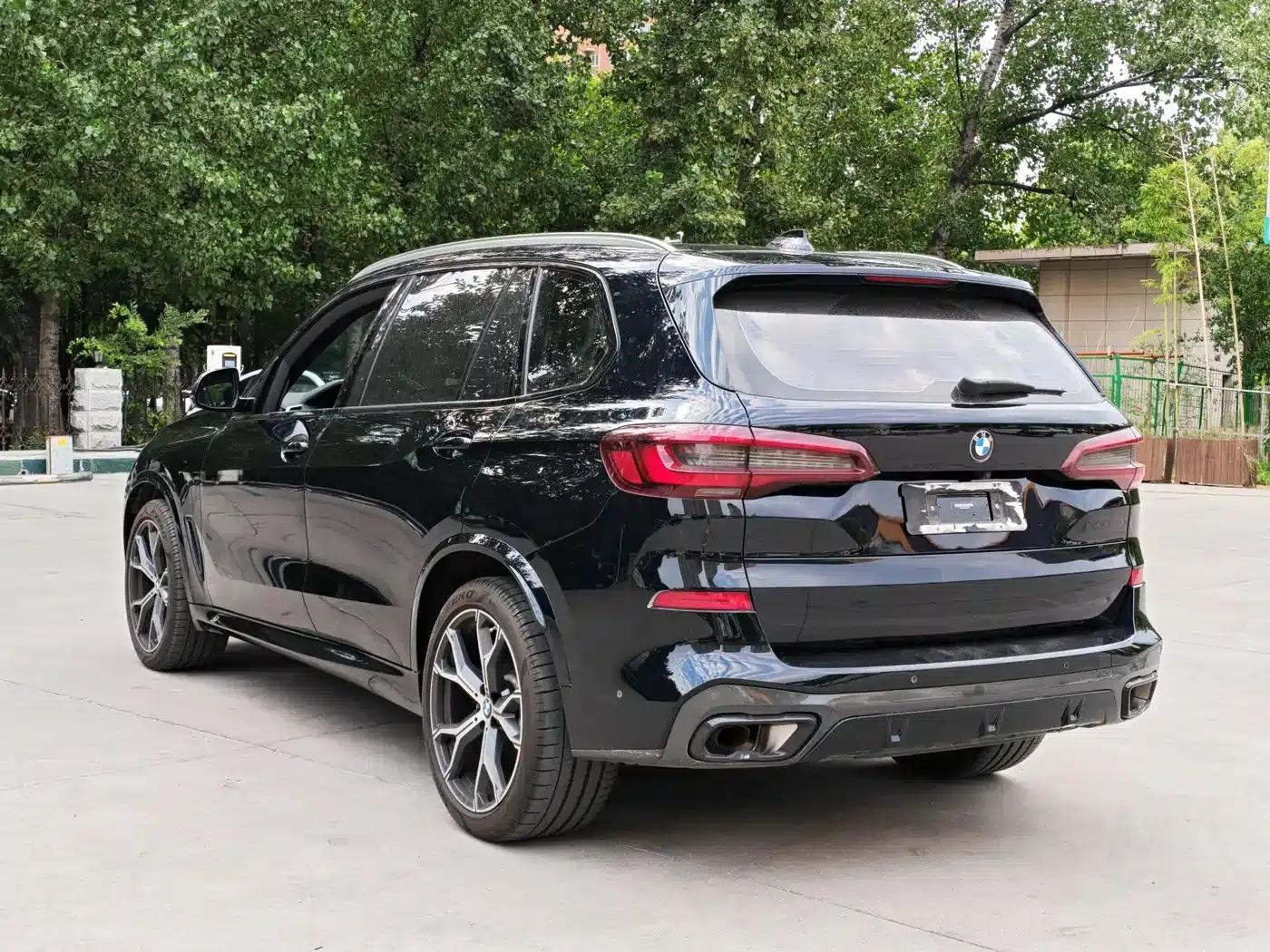 BMW X5 2022 Facelift xDrive 40Li M Sport Package — миниатюра 9