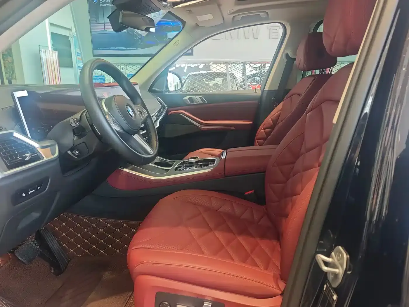 BMW X5 2025 xDrive 30Li M Sport Shadow Edition — миниатюра 3
