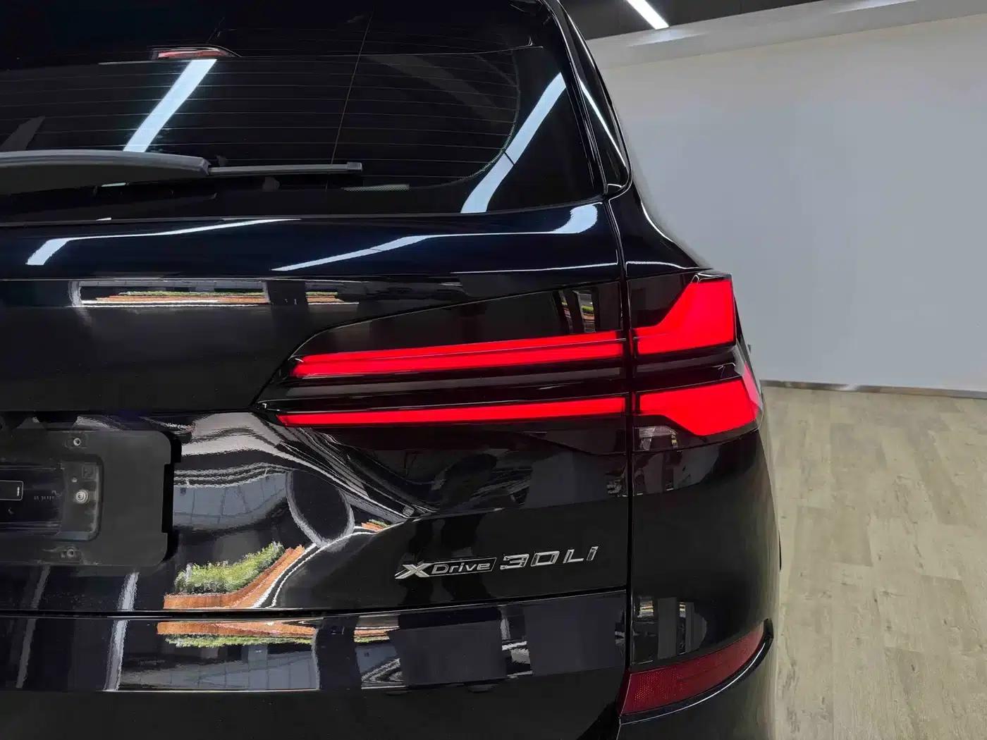 BMW X5 2023 xDrive 30Li Luxury M Sport Package — миниатюра 7