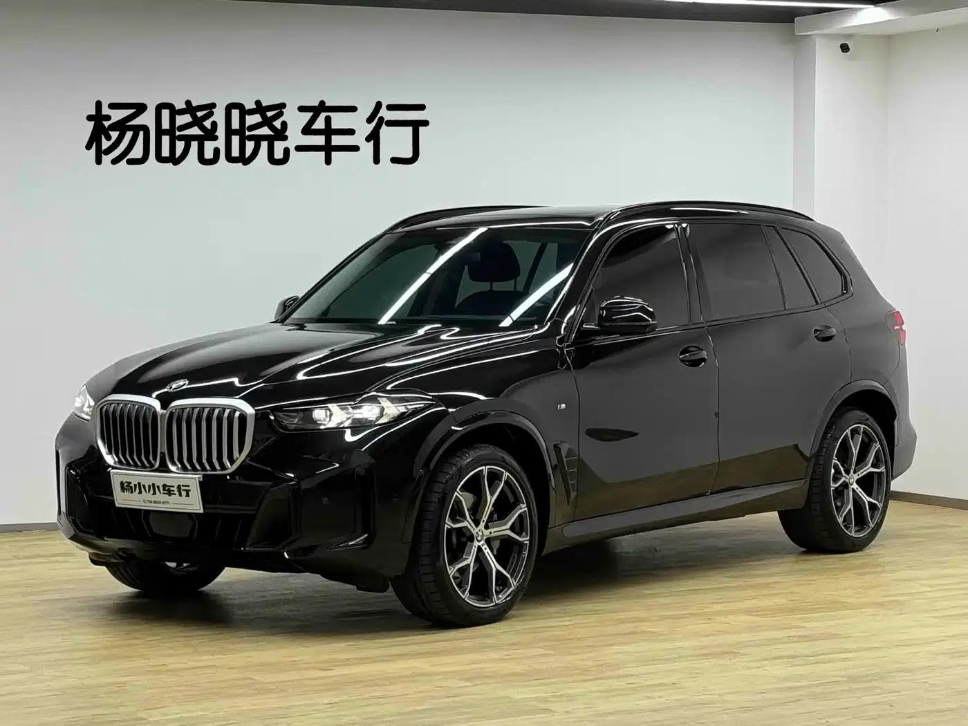 BMW X5 2023 xDrive 30Li Luxury M Sport Package — миниатюра 1