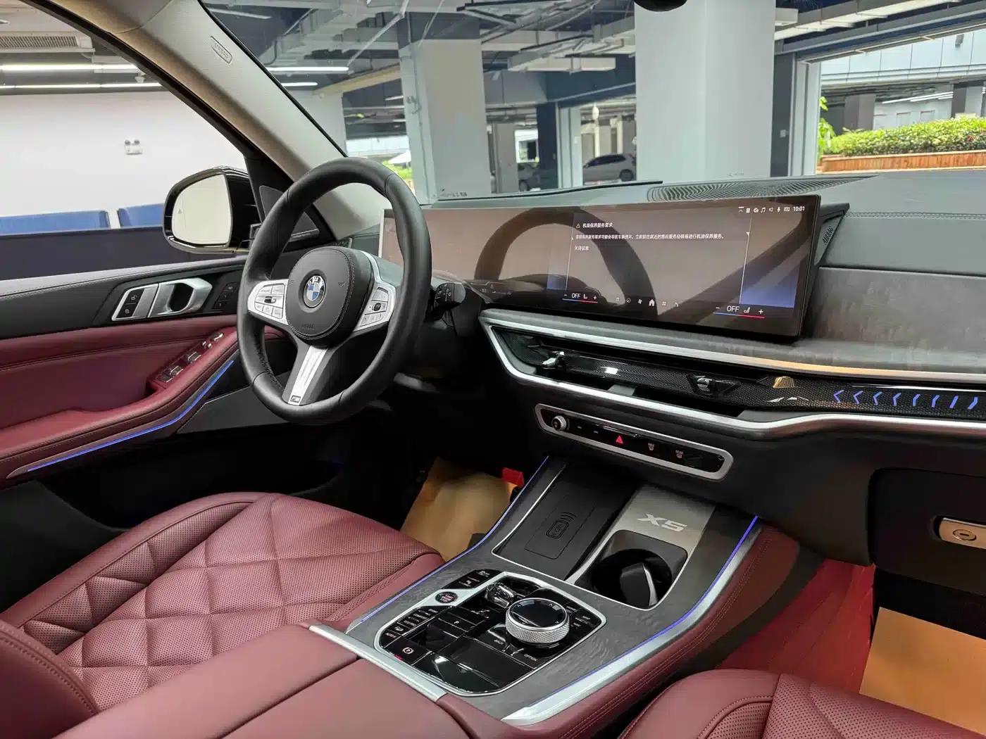 BMW X5 2023 xDrive 30Li Luxury M Sport Package — миниатюра 24