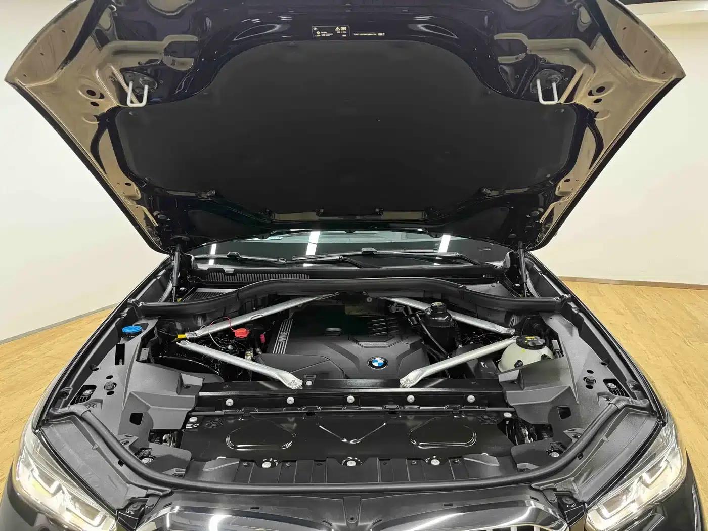 BMW X5 2022 xDrive 30Li Luxury M Sport Package — миниатюра 14