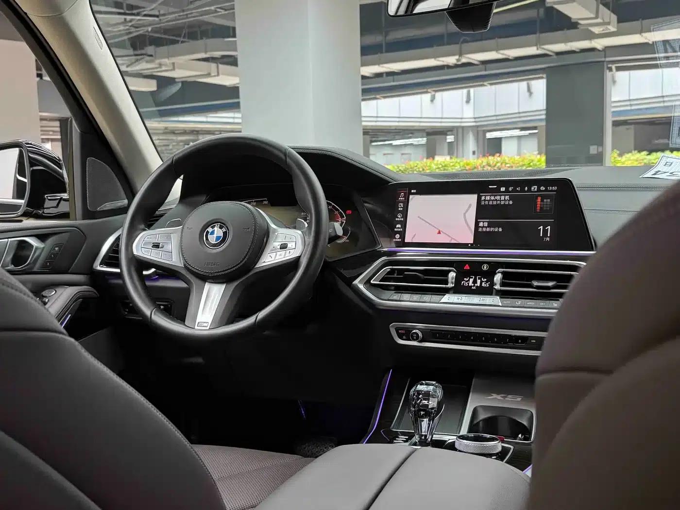 BMW X5 2022 xDrive 30Li Luxury M Sport Package — миниатюра 21