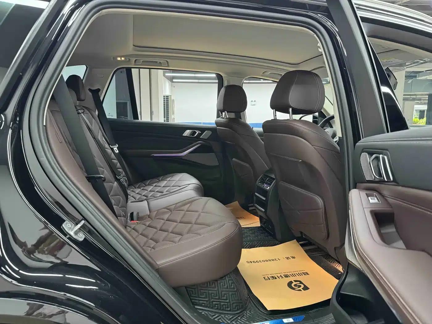 BMW X5 2022 xDrive 30Li Luxury M Sport Package — миниатюра 24