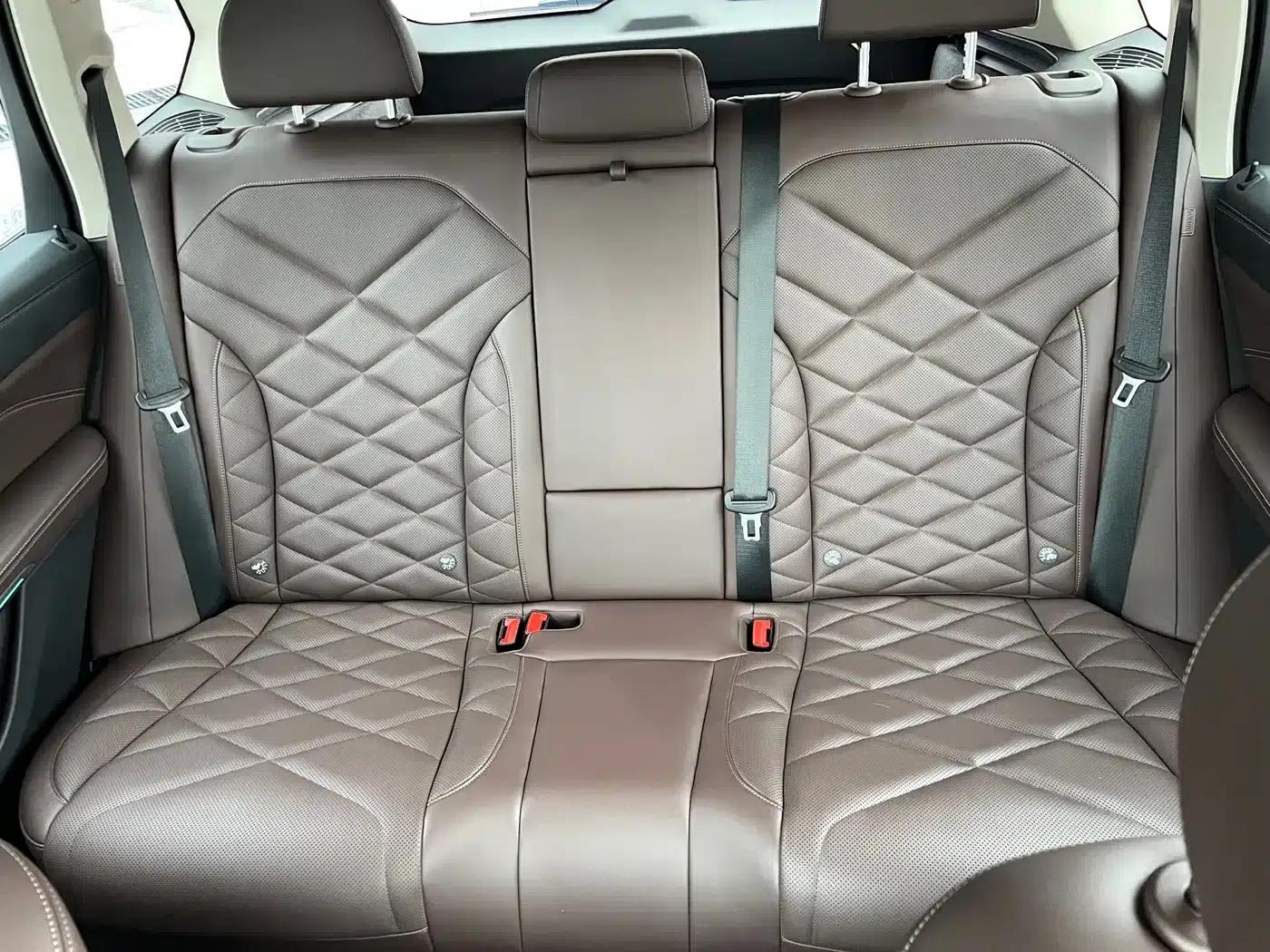 BMW X5 2022 xDrive 30Li Luxury M Sport Package — миниатюра 11