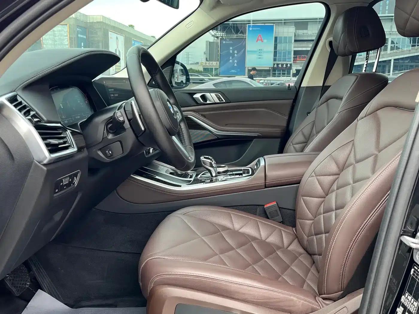 BMW X5 2022 xDrive 30Li Luxury M Sport Package — миниатюра 4