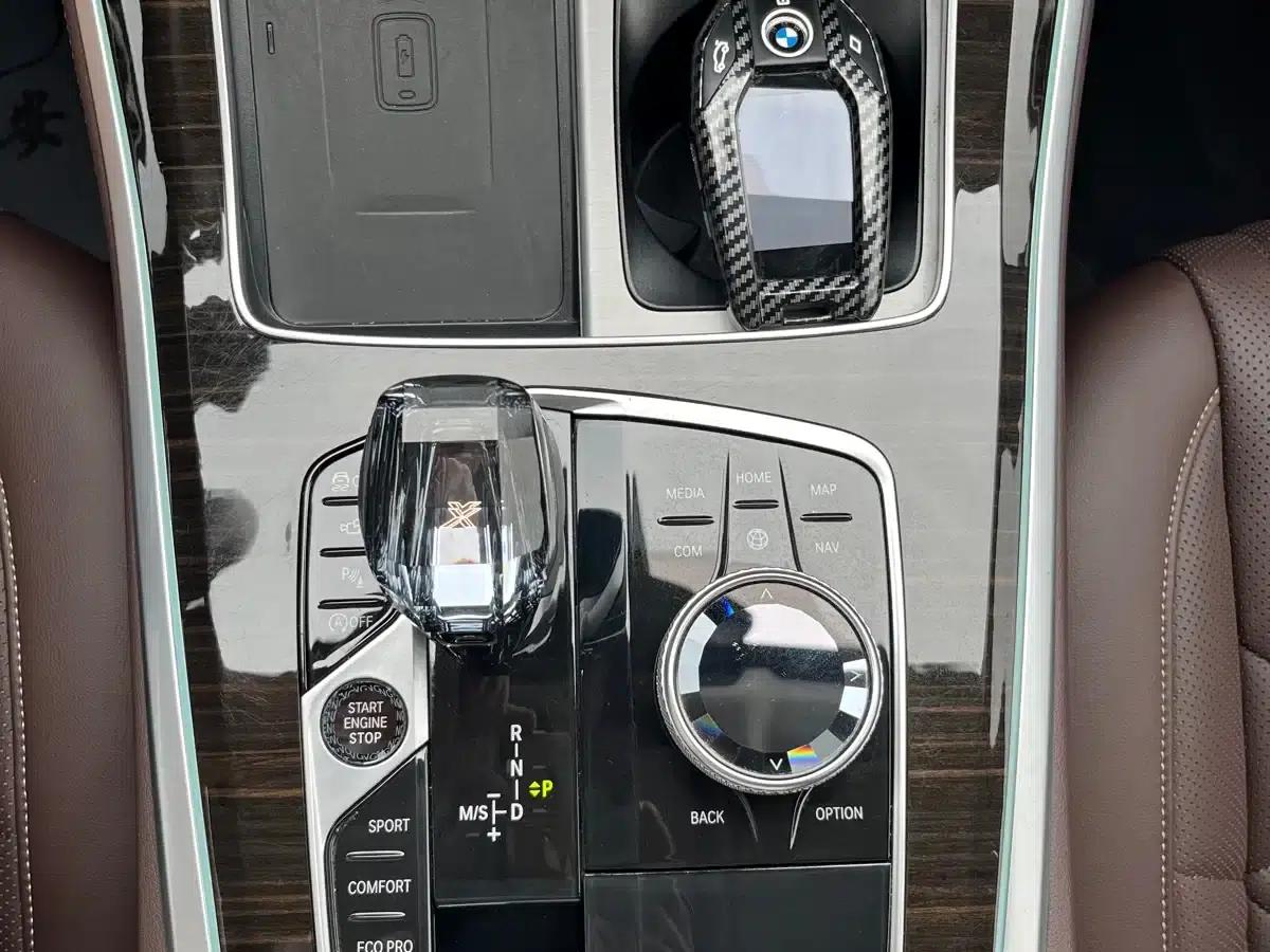 BMW X5 2022 xDrive 30Li Luxury M Sport Package — миниатюра 10