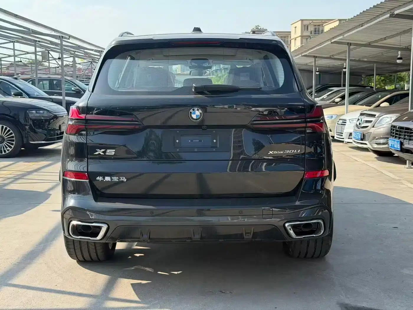 BMW X5 2026 Facelift xDrive 30Li M Sport Shadow Edition — миниатюра 8