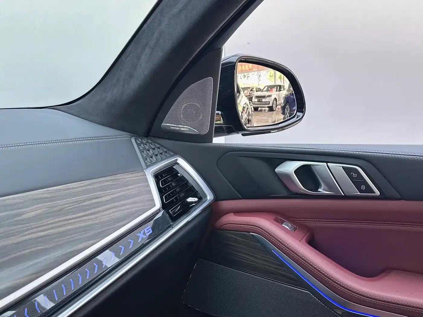 2023 BMW X5 xDrive 40Li M Sport Shadow Edition — миниатюра 7