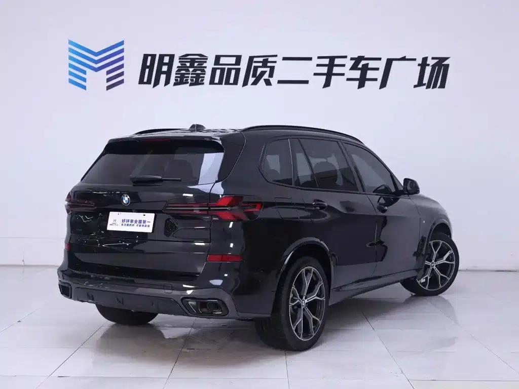BMW X5 2023 xDrive 30Li M Sport Shadow Edition — миниатюра 7